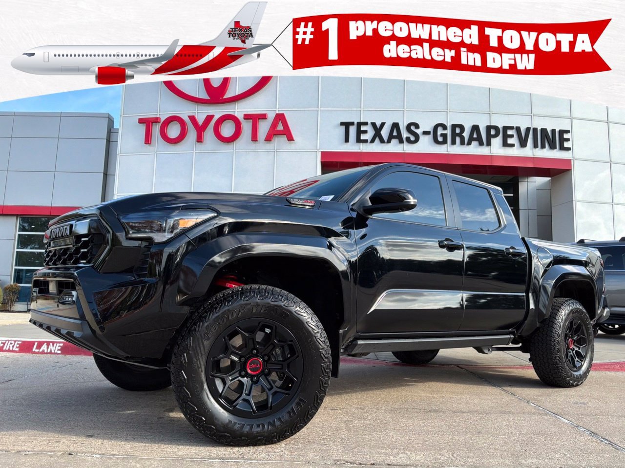 Used 2024 Toyota Tacoma TRD Pro AWD/4WD image 1