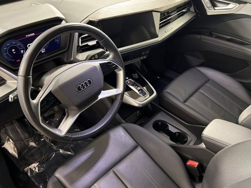 Used 2023 Audi Q4 e-tron Premium w/ Convenience Package AWD/4WD image 9