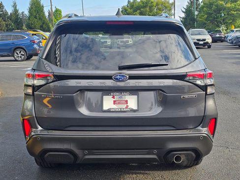 Certified 2025 Subaru Forester Touring AWD/4WD image 6
