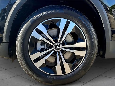 Used 2025 Mercedes-Benz GLA 250 image 10