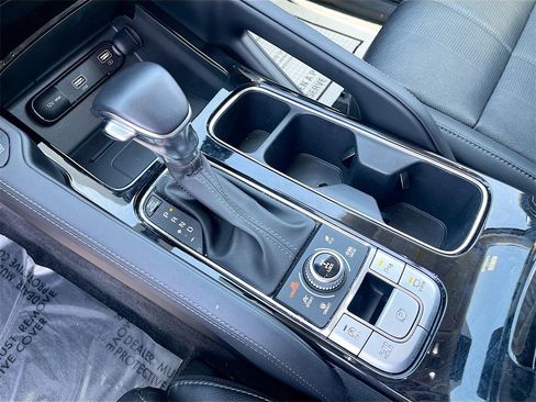 Used 2022 Kia Telluride SX image 17