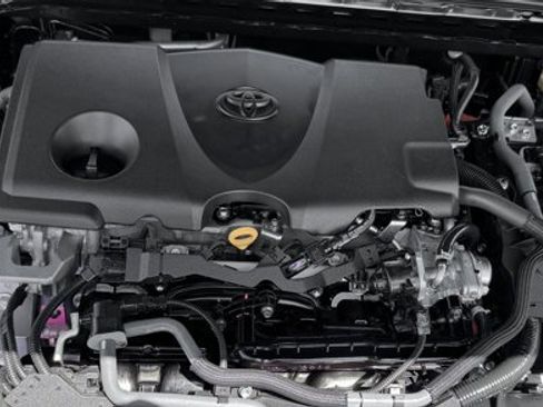Certified 2026 Toyota Camry XLE w/ Premium Package AWD/4WD image 21