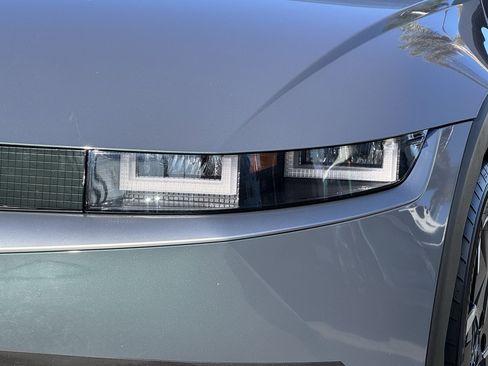 Used 2024 Hyundai Ioniq 5 SE image 6