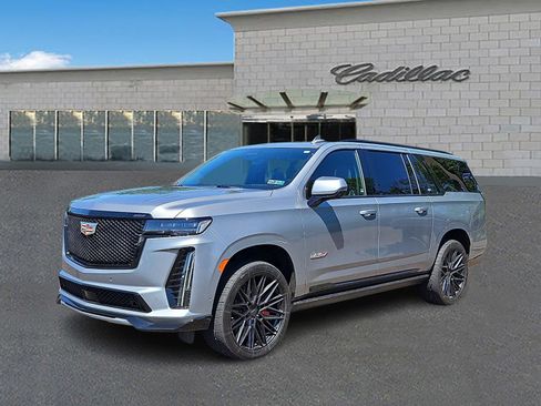 Used 2024 Cadillac Escalade ESV V w/ LPO, Floor Liner Package AWD/4WD image 1