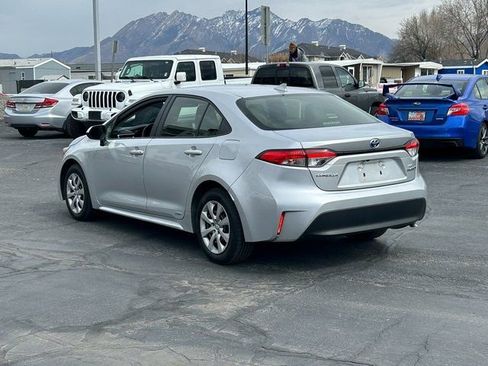 Used 2024 Toyota Corolla LE AWD/4WD image 7
