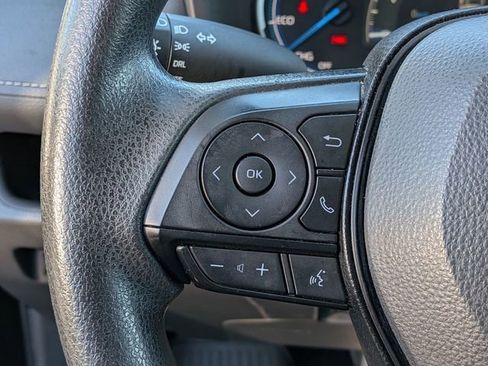 Used 2024 Toyota RAV4 LE image 19