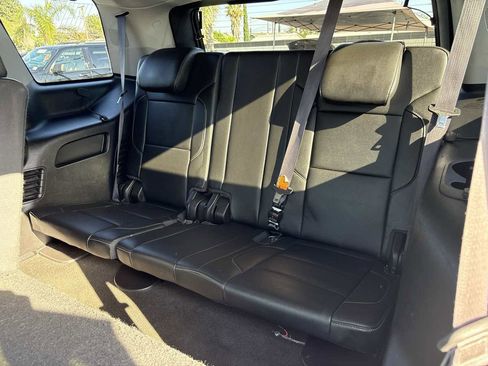 Used 2015 Chevrolet Tahoe LT RWD image 19