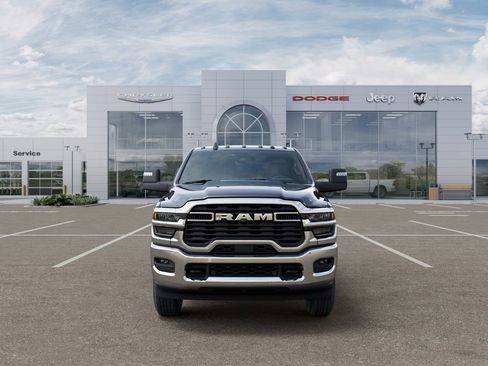 New 2026 RAM 2500 Big Horn AWD/4WD image 7