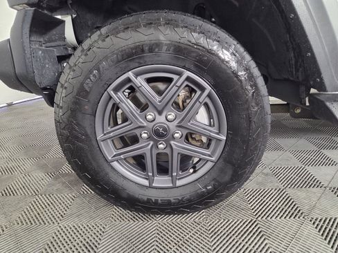 Used 2018 Jeep Wrangler Sport AWD/4WD image 8