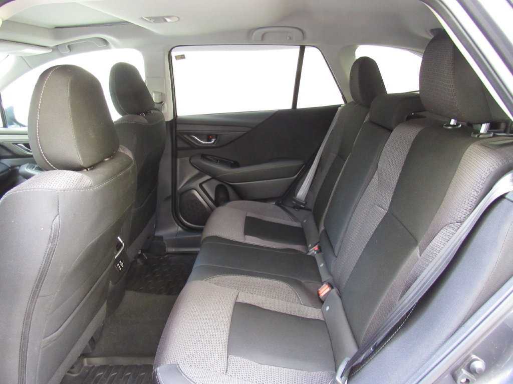 Used 2024 Subaru Outback Premium AWD/4WD image 15