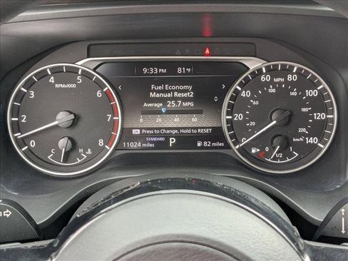 Certified 2023 Nissan Rogue SV FWD image 11