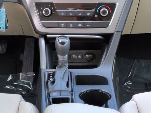 Used 2016 Hyundai Sonata SE image 19