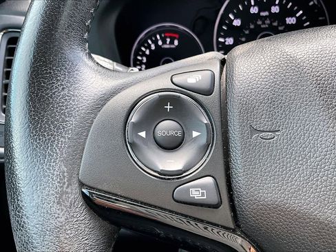 Used 2016 Honda HR-V EX-L image 23