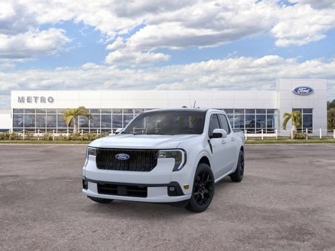 New 2026 Ford Maverick Lobo AWD/4WD image 4