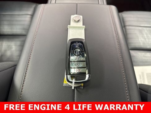 Used 2024 Lincoln Nautilus Reserve w/ Equipment Group 202A image 37