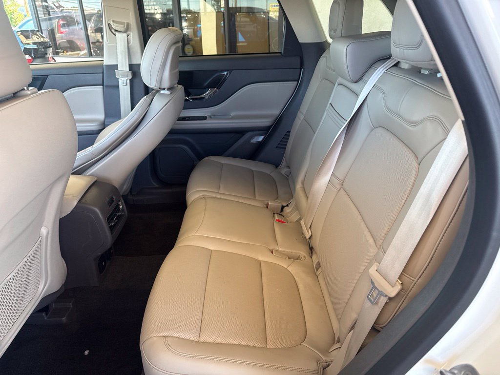Certified 2023 Lincoln Corsair Reserve w/ Equipment Group 202A AWD/4WD image 12
