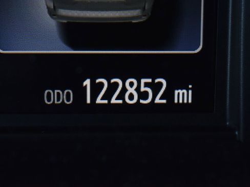 Used 2016 Toyota Sienna XLE image 21