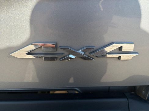 Used 2024 RAM 2500 Big Horn w/ Heated Seats & Wheel Group AWD/4WD image 35