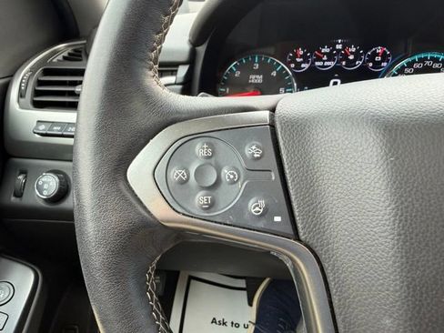 Used 2019 Chevrolet Suburban Premier w/ Premier Plus Edition AWD/4WD image 34