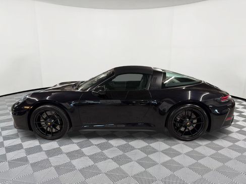 Certified 2026 Porsche 911 Targa 4 GTS AWD/4WD image 31