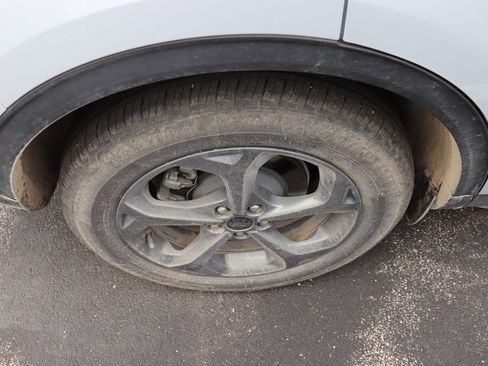 Used 2025 Ford Escape ST-Line w/ Tech Pack #1 image 5