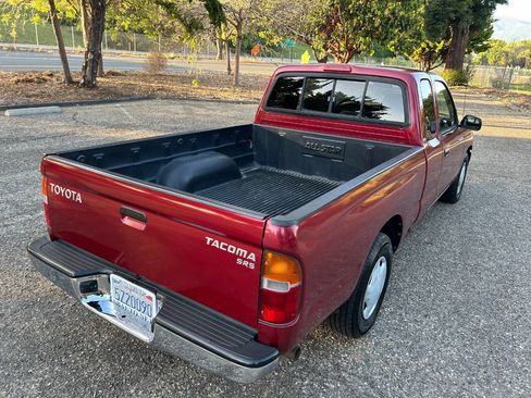 Used 1999 Toyota Tacoma 2WD Xtracab image 15