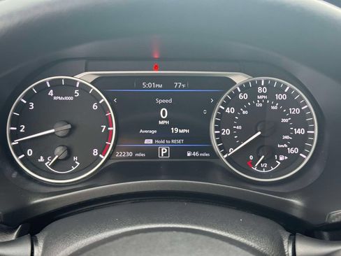 Used 2023 Nissan Sentra SV FWD image 23