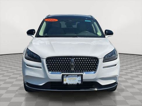 Used 2022 Lincoln Corsair AWD w/ Premium Package image 8