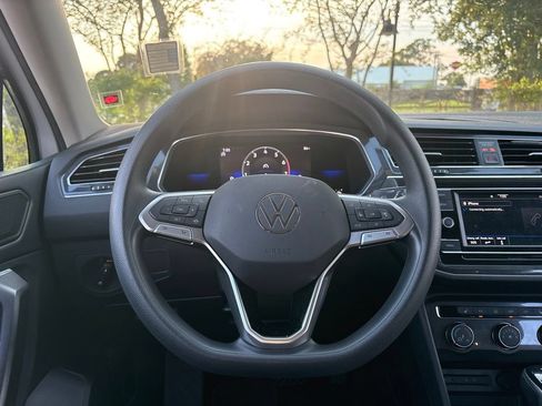 Used 2022 Volkswagen Tiguan S FWD image 18