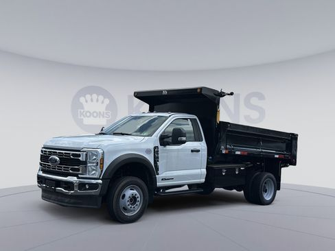 New 2025 Ford F550 XL Contractor Dump image 1