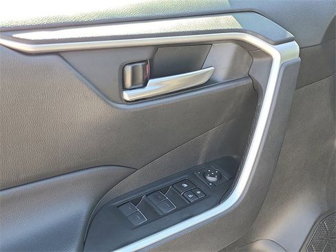 Used 2024 Toyota RAV4 XLE image 21