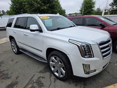 Used 2016 Cadillac Escalade Luxury