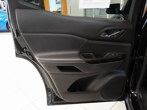 Certified 2023 GMC Acadia AT4 w/ Preferred Package image 26