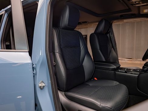 Used 2025 Toyota Land Cruiser w/ Premium Package image 27