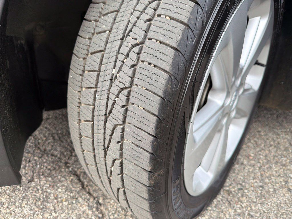 Used 2016 Buick Encore FWD image 22