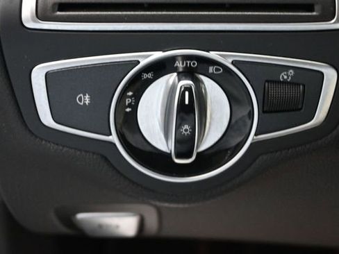 Used 2016 Mercedes-Benz C 300 4MATIC Sedan image 11