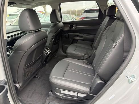 New 2026 Kia Sorento X-Line EX image 7