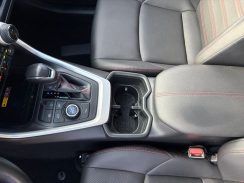 Used 2024 Toyota RAV4 XSE w/ Premium Package AWD/4WD image 16