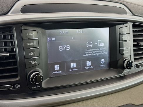 Used 2019 Kia Sorento LX image 21