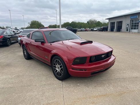 Used 2008 Ford Mustang Coupe RWD image 3