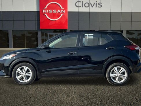 Used 2024 Nissan Kicks S image 6