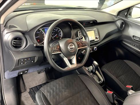 Used 2022 Nissan Kicks S image 16