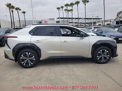 Certified 2023 Toyota bZ4X FWD w/ Weather Package image 3