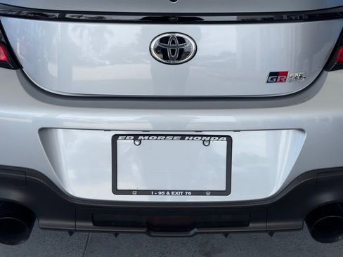 Used 2024 Toyota GR86 Premium RWD image 16