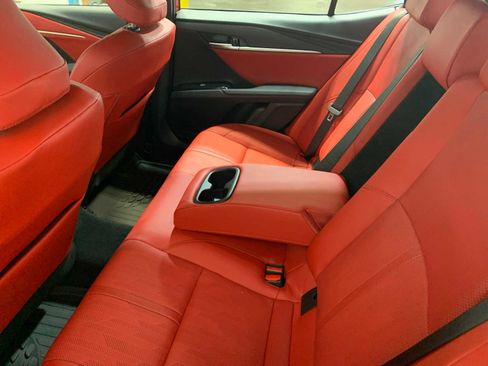 Used 2025 Toyota Camry XSE image 5