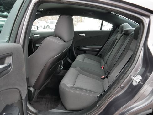 Used 2018 Dodge Charger GT image 35