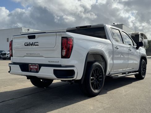 New 2026 GMC Sierra 1500 Elevation w/ LPO, Elevation Black Package RWD image 8