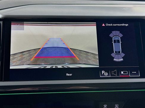 Certified 2023 Audi Q4 e-tron Prestige w/ Black Optic Package image 15