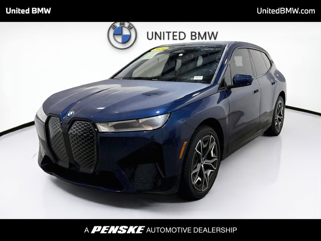 Used 2024 BMW iX xDrive50 w/ Premium Package AWD/4WD image 1