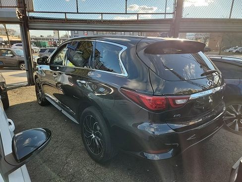 Used 2020 INFINITI QX60 Pure image 3